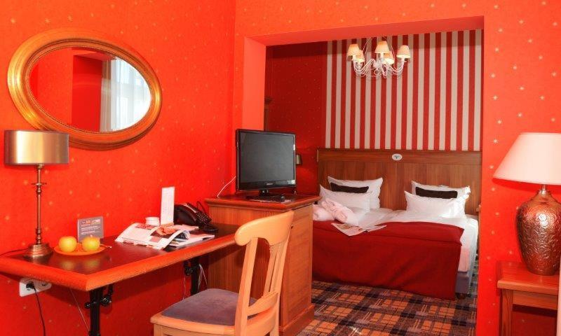 Hotel Schieferhof - Glaslust Neuhaus am Rennweg Εξωτερικό φωτογραφία