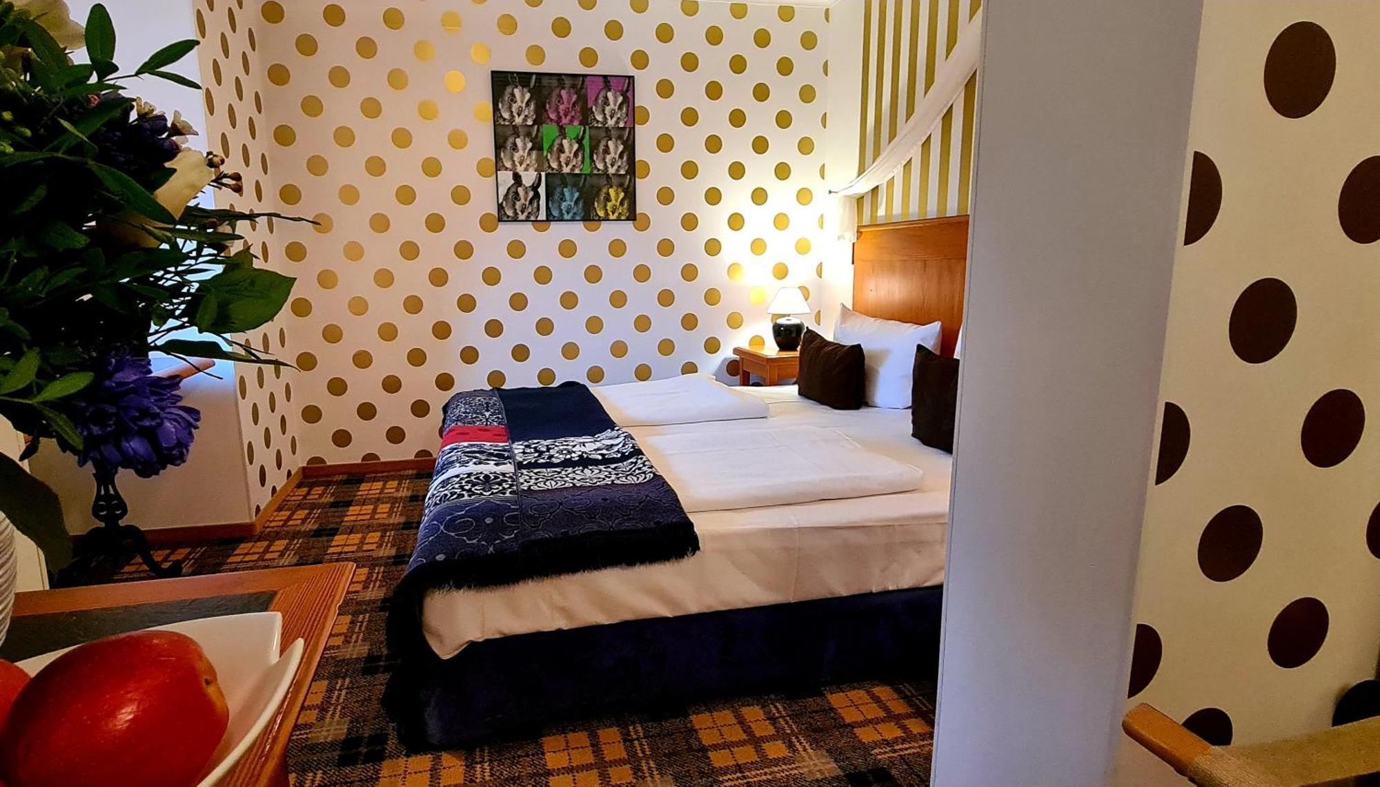 Hotel Schieferhof - Glaslust Neuhaus am Rennweg Εξωτερικό φωτογραφία